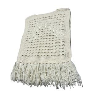 Vintage 70s Cream Crochet Fringe Vest Boho Hippie Wool Knit XS/S -